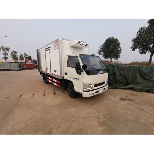 4x2 frozen food transportation refrigerated truck