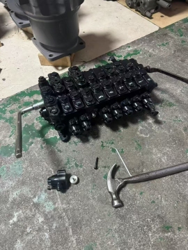 XCMG 60 Distribution Valve SCX120
