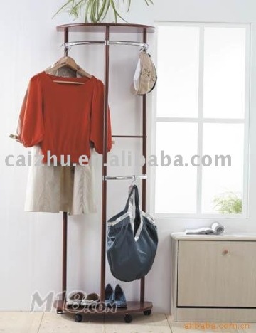 Metal wire clothes tree