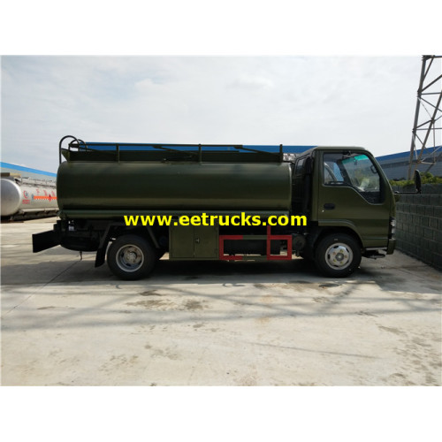 Xe tải chở nhiên liệu ISUZU 3000 gallon