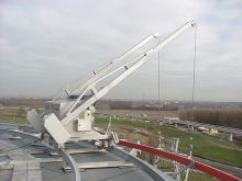 Highly Automated Window Cleaning Platform , Efficient Rail Mounted Window Cleaning Machine