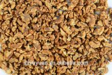 Roasted walnut kernels