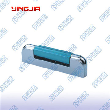 Refrigerator hinges latches