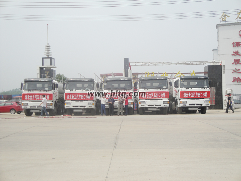 Oil transport semi trailer