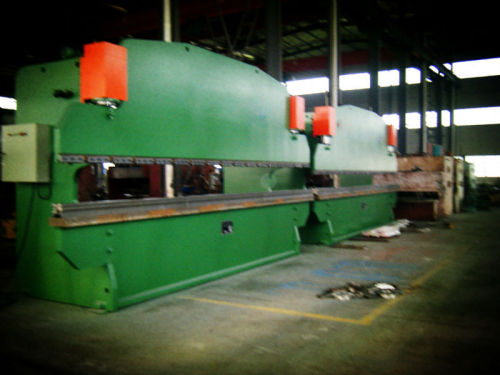 hydraulic tandem press brake