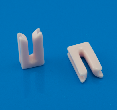 Ceramic Slotted Eyelet