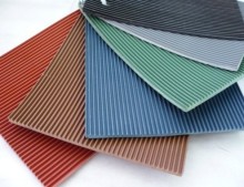corrugated Rubber Flooring V-Grooved Ribbed Rubber Matting