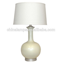 UL CUL CE Approved white polyresin desk lamp