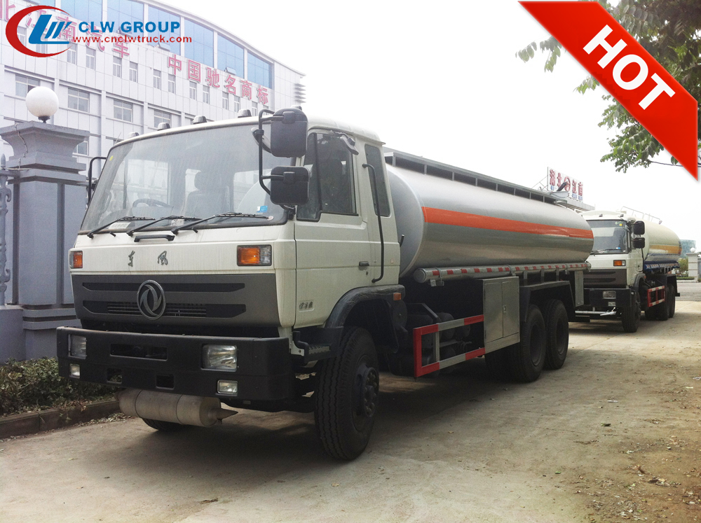 العلامة التجارية الجديدة شاحنة وقود 23000 لتر DONGFENG RHD