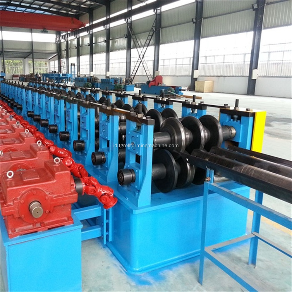 Otomatis Tiga Gelombang Pagar Pembatas Roll Forming Machine