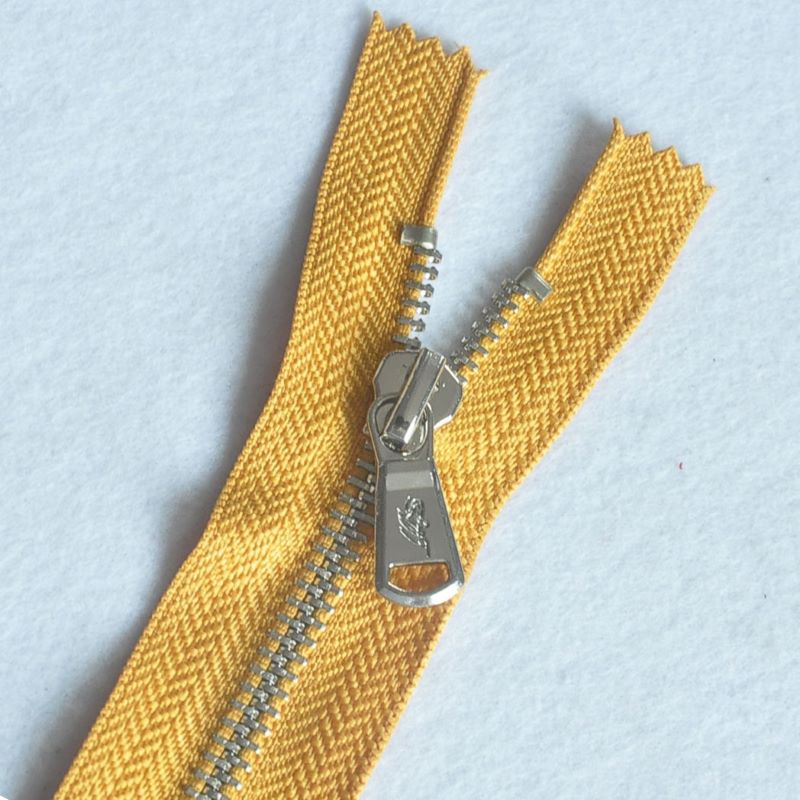 Zippers for garment on sale 