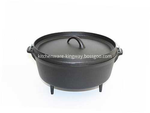 cast iron dutch oven 5