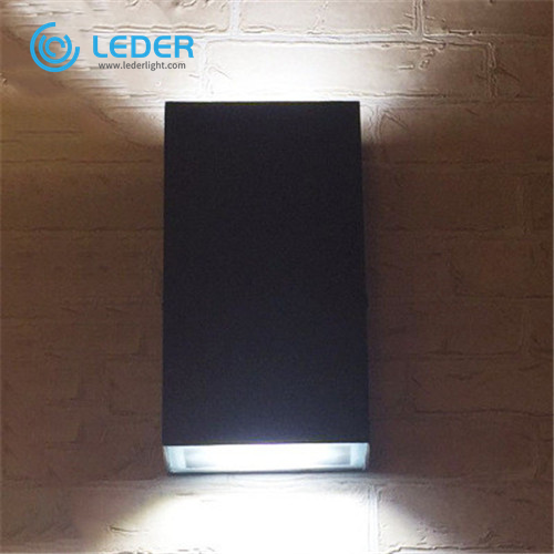 LEDER Square Lampu Dinding Luar Ruangan LED Hitam Sederhana