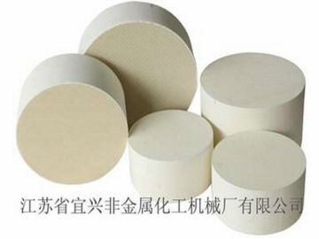 Alumina Ceramic Substrate Diesel Ceramic Substrates , Honeycomb Porous Ceramic