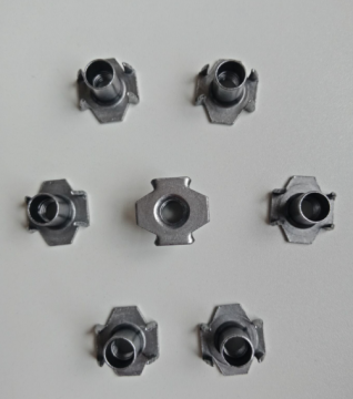 Plain Riveted Carbon Steel M6X15 T-nuts