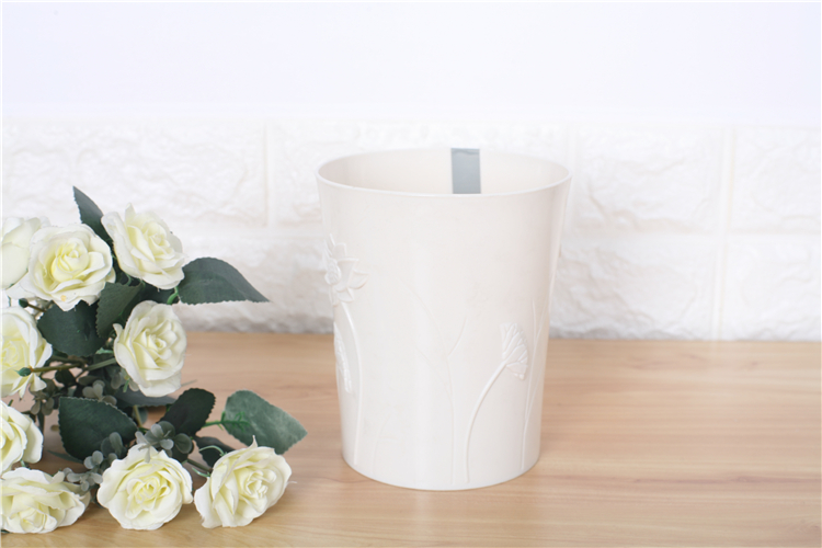 Household Paper Basket Plastic Hollow Waste Paper Basket/ Trash Can