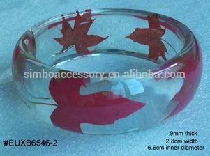 resin bangle with dry maple leaf,acrylic bangle,lucite bangle,bakelite bangle,resin jewelry,hot new product for 2016