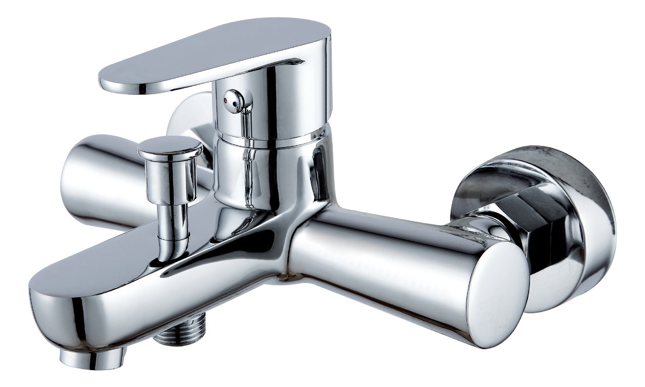 Professional Made Single Handle Deck Mounted Chromed Brass Bathroom Wash Basin Faucet