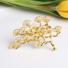 Wholesale Classic Pearl and Metal Napkin Rings for Weddings and Events