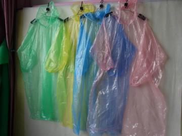 travelling disposable transparent raincoat  with sleeve