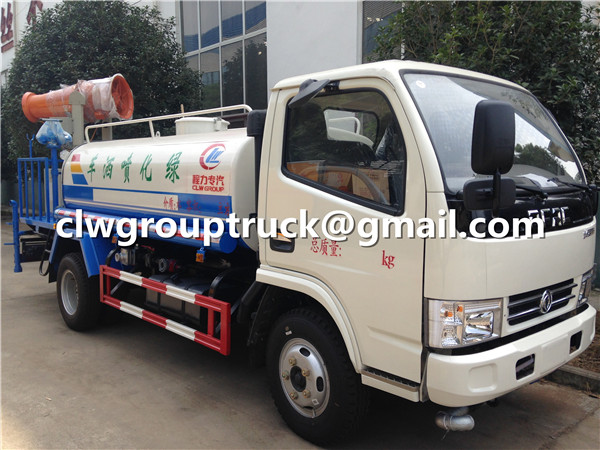 Pesticide Spraying Tank Truck_2493