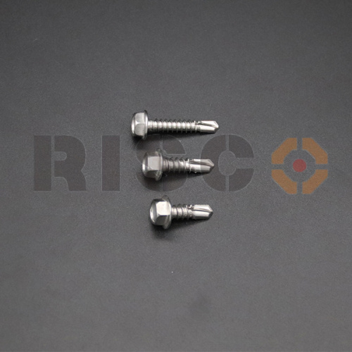 Konstruksi Menggunakan DIN7504 Self Drilling Screws