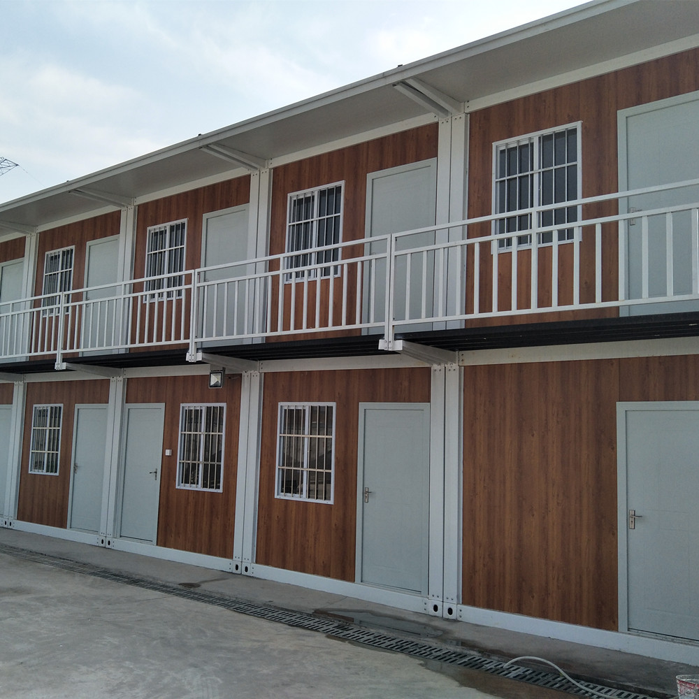 Трехмерная тарелка Three-dimensional plate