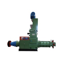 Brick extrusion molding equipment