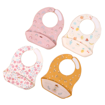 Wipes fáceis personalizados ajustam babadores de bebê de silicone
