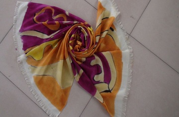 Flower colour blended scarf