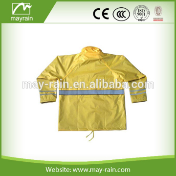Waterproof rain jacket /100% polyester waterproof Rain suit with Reflective tape