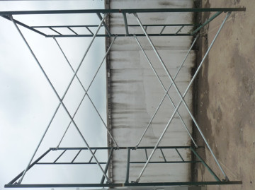 Paited Scaffolding Masonary Frame