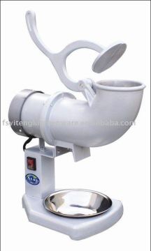 crushed ice maker