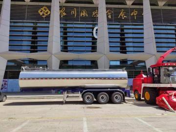 semi trailer oil fuel tanks truck for sale