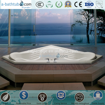 Freestanding whirlpool bathtub,freestanding small bathtub