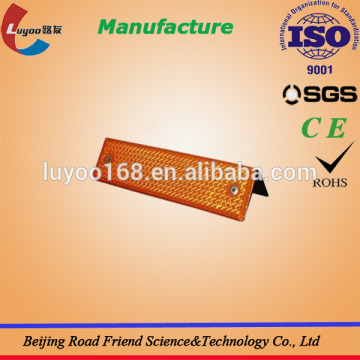 Plate Road Delineator