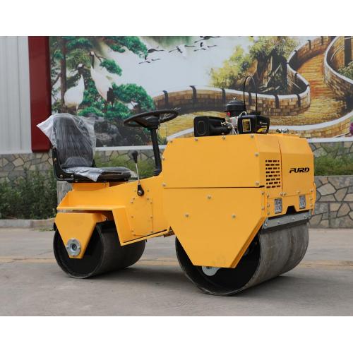 Motor diesel de rodillo pequeño portátil Roller de compactador de carreteras vibratorias