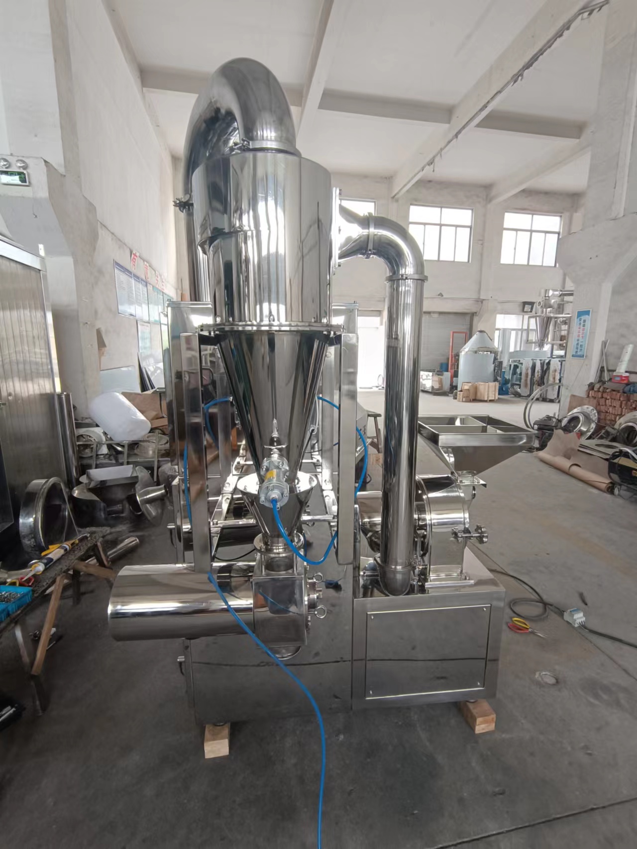 Industrial hammer mill