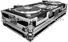 DJ COFFIN FOR 2 NUMARK CDX OR HDX TURNTABLES, AND 12" MIXER WITH LOW PROFILE WHEELS