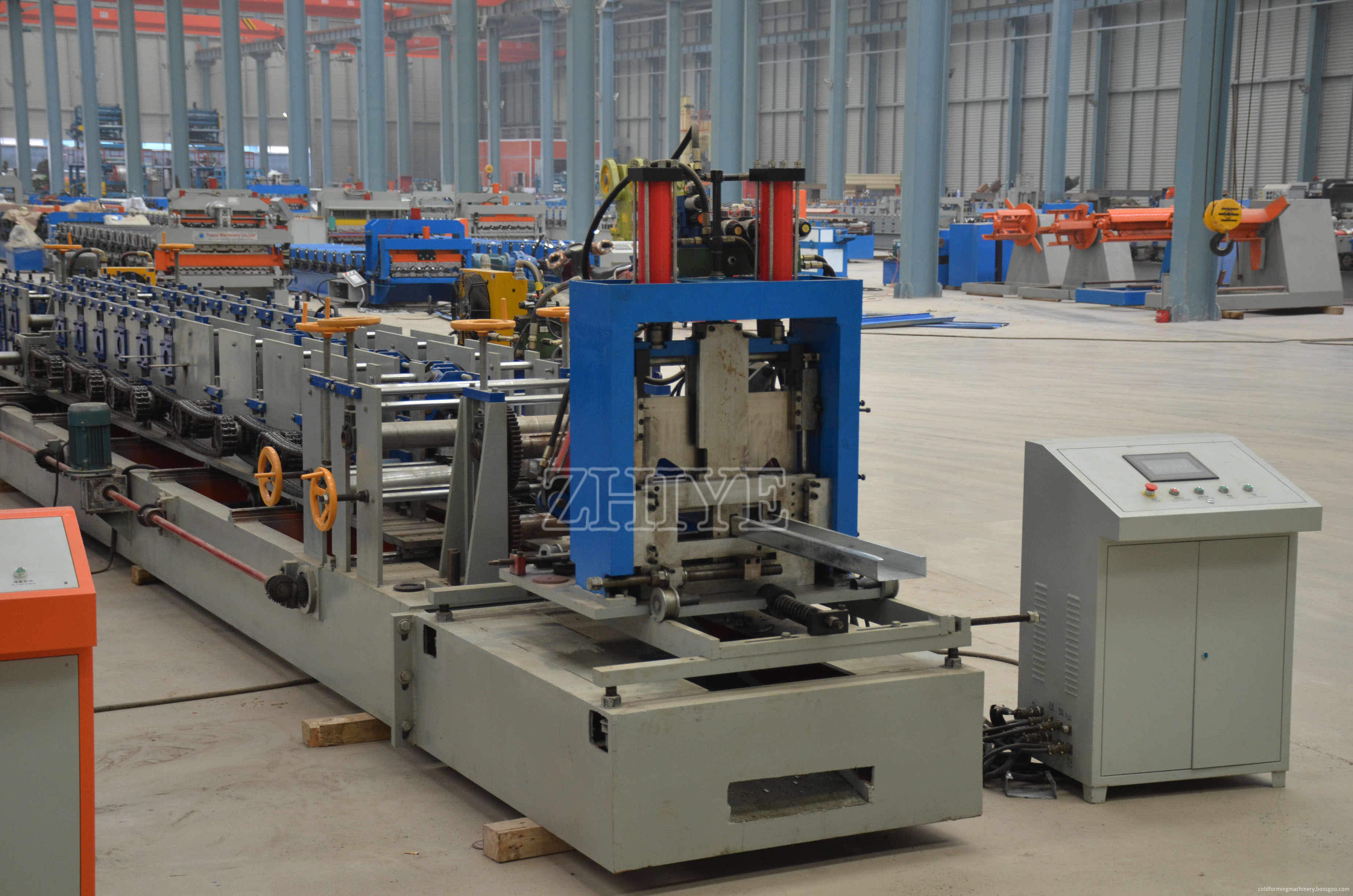 C And Z Channel Rolling Forming Machine