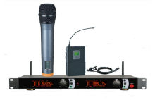 Handheld Uhf Wireless Microphone Dual Channel , Ktv Microphone
