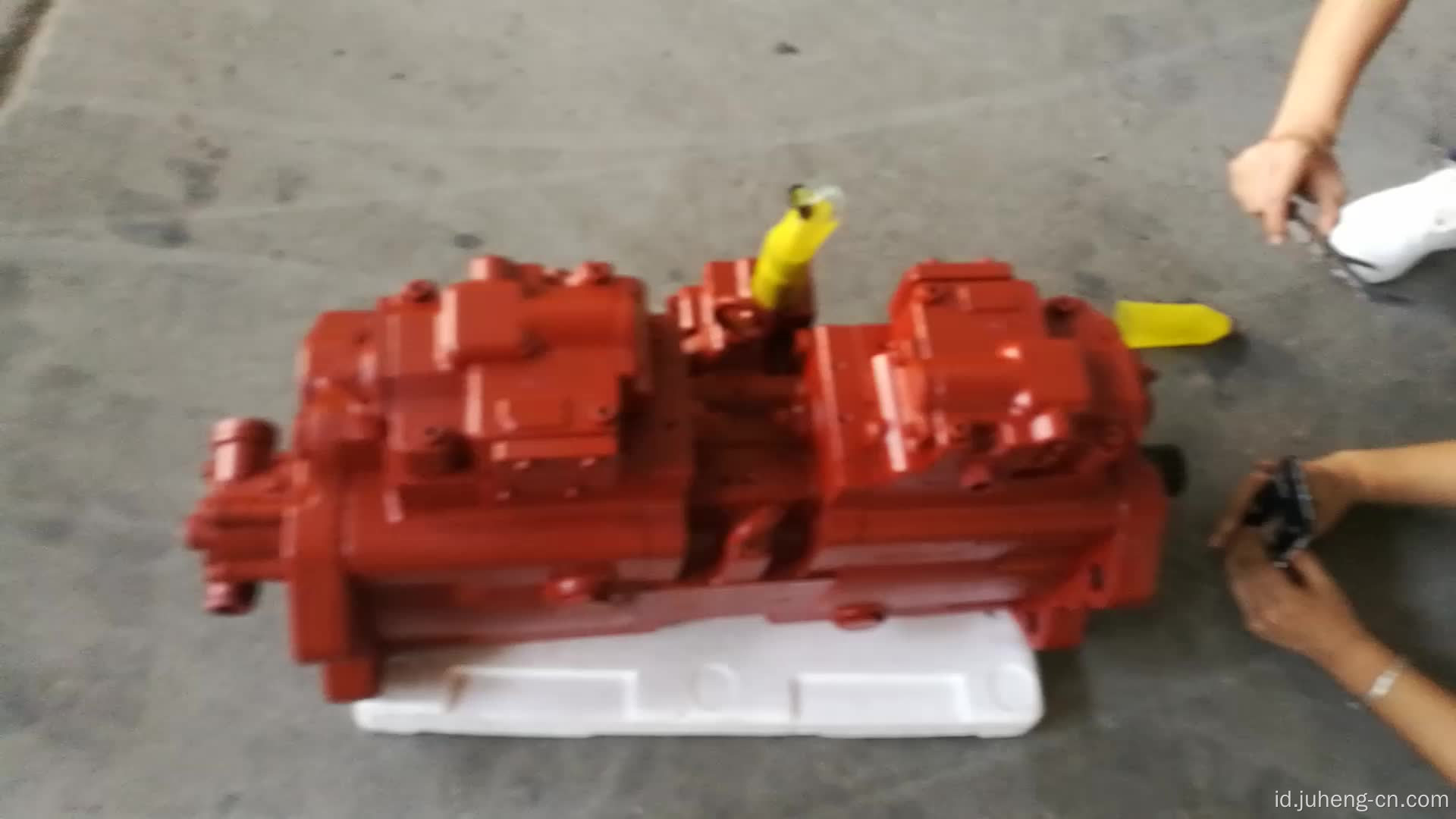 R35Z-9 Excavator Pompa Utama R35Z Hydraulic Pump Hyundai