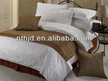 Hot Sale Satin Panel Quilted Bed Runner