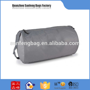 China new design popular young sports travel bag