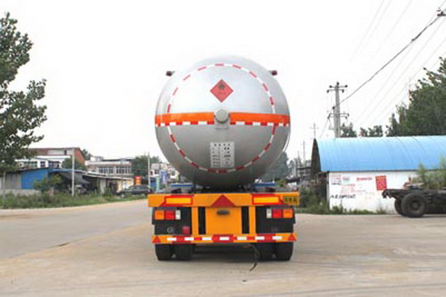 12.5m Tri-axle Liquefied Gas Transport Semi Trailer