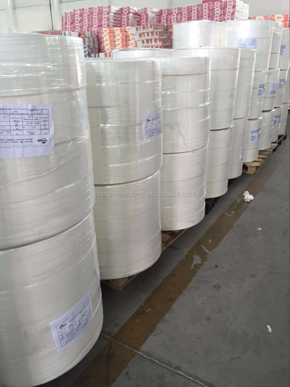 High quality wet strength tissue for sanitary napkin