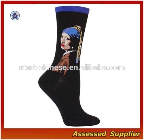 Wholesale Beautiful Black Art Painting A Girl With a Pearl Earring Crew Length Cotton Fun Socks For Women Shell-New 15