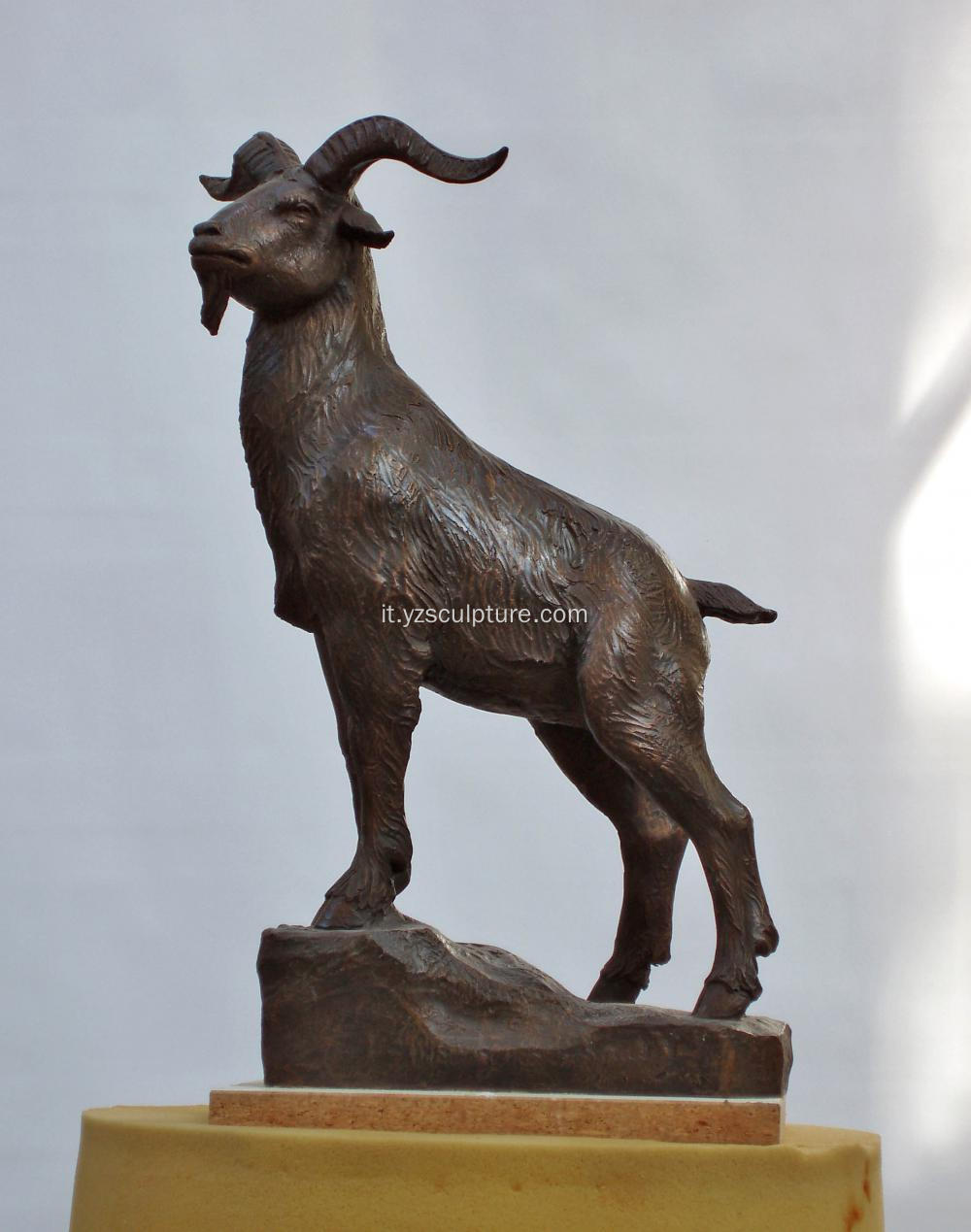 Statua di bronzo di pecore per la decorazione esterna