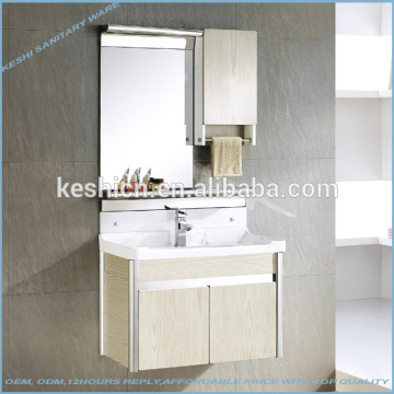 Mirror cabinet