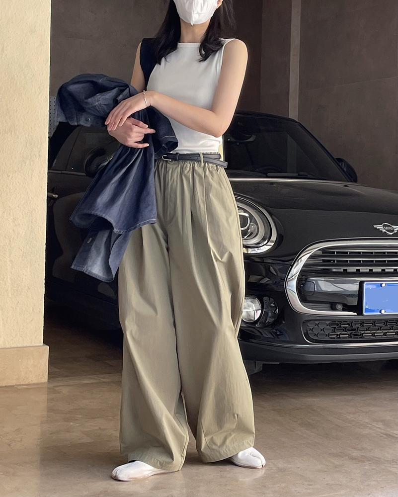 Широкие брюки шикарного минималистского силуэта в японском стиле Japanese-Style Chic Minimalist Silhouette Wide Leg Pants